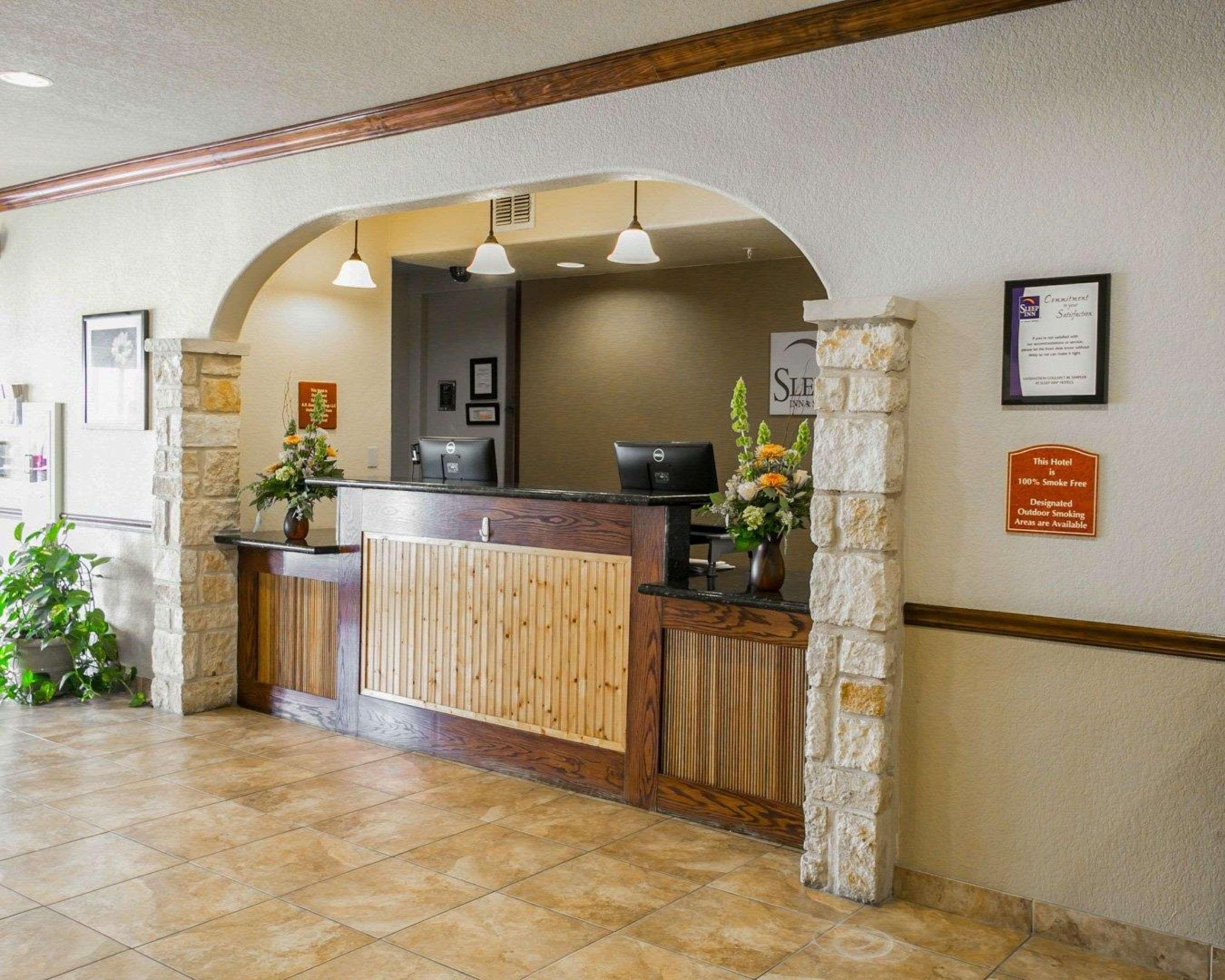Sleep Inn & Suites Gonzales Near Palmetto State Park Eksteriør bilde